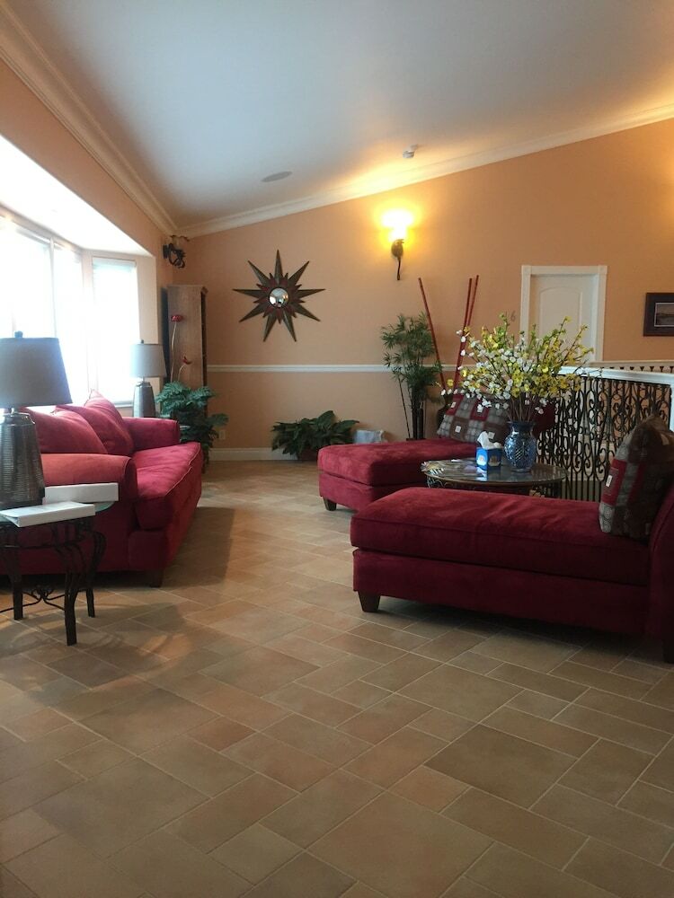 Bed & Breakfast Aurora Pioneer Manor