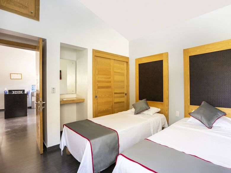 Hotel Collection O Luna Aqua Villas