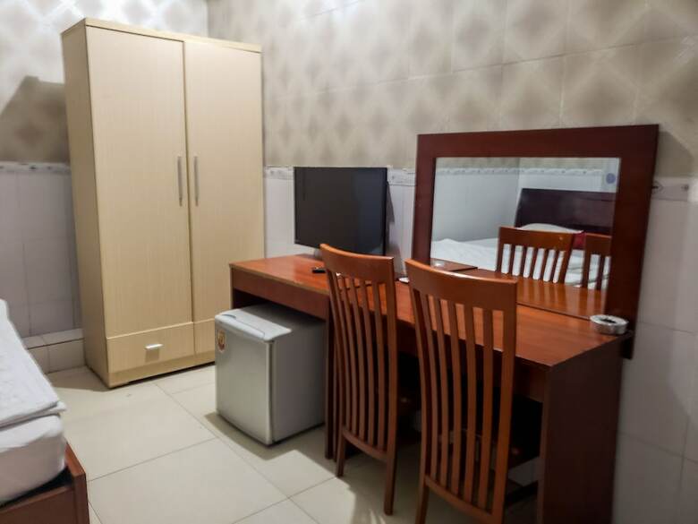 Hotel Oyo 578 Dong Thuy