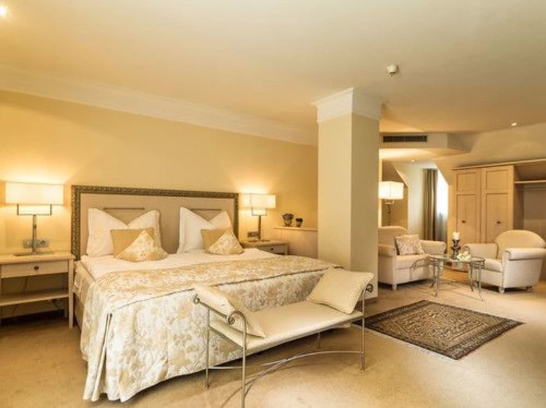 Hotel Villa Eden - The Leading Park Retreat