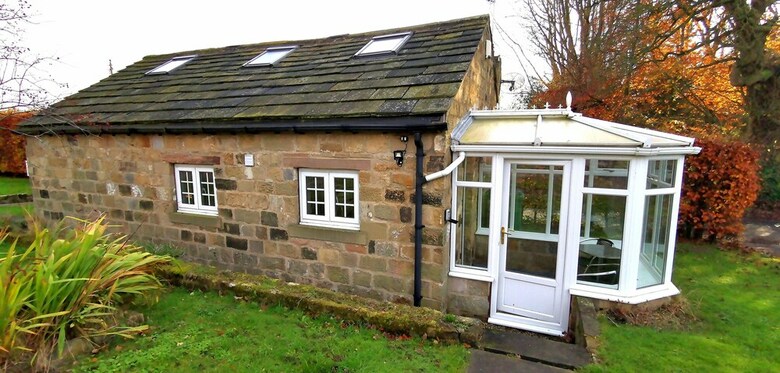 Country School Cottage Close To Harwood