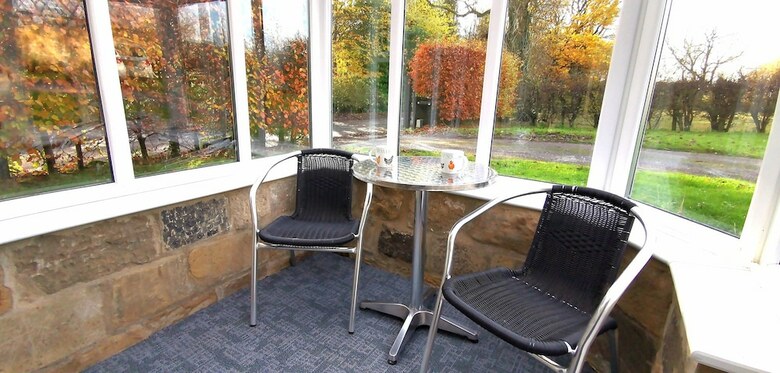 Country School Cottage Close To Harwood