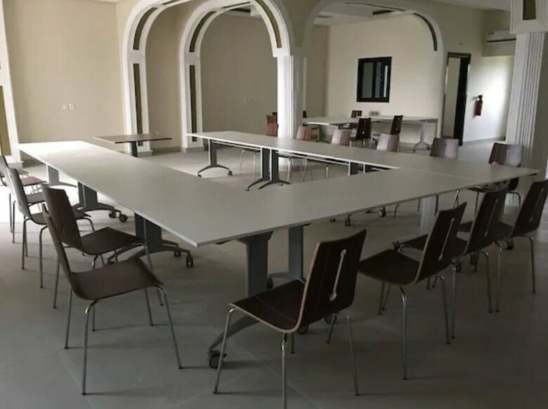 Demeg Hotel And Suites