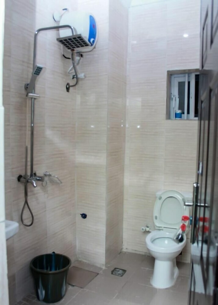 Demeg Hotel And Suites