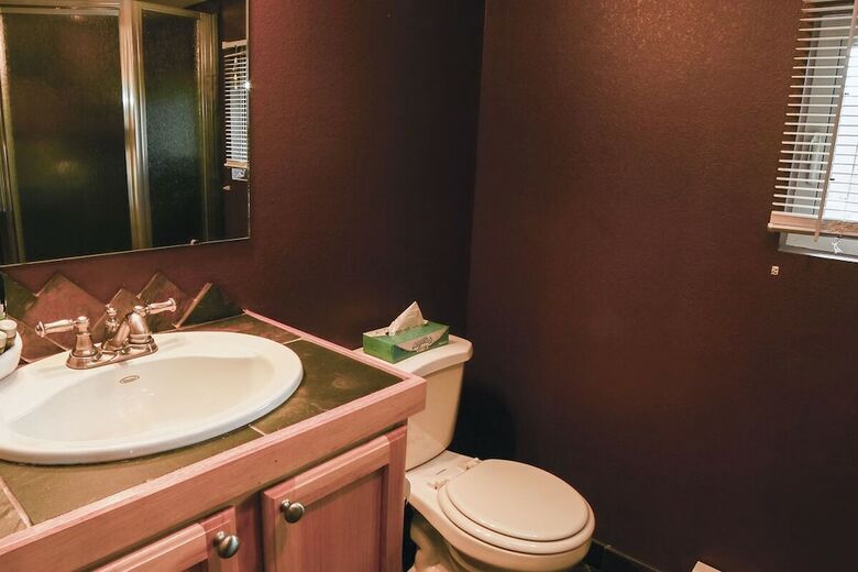 Cabana Lazy R Cottages: 16a