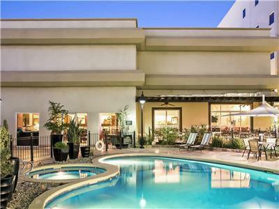 Hotel Misi�n Grand Torre�n