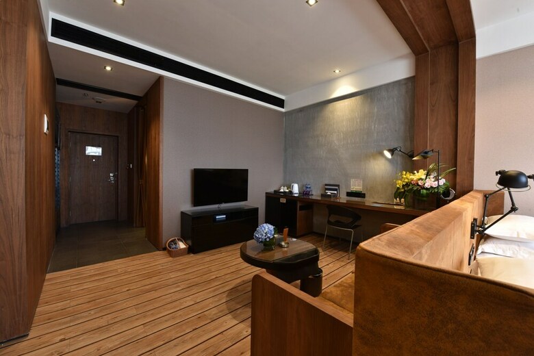 Mehood Theater Hotel