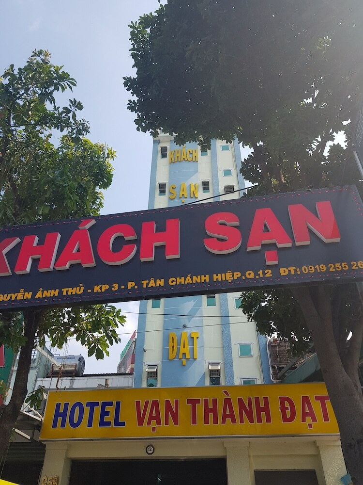 Oyo 516 Van Thanh Dat Hotel