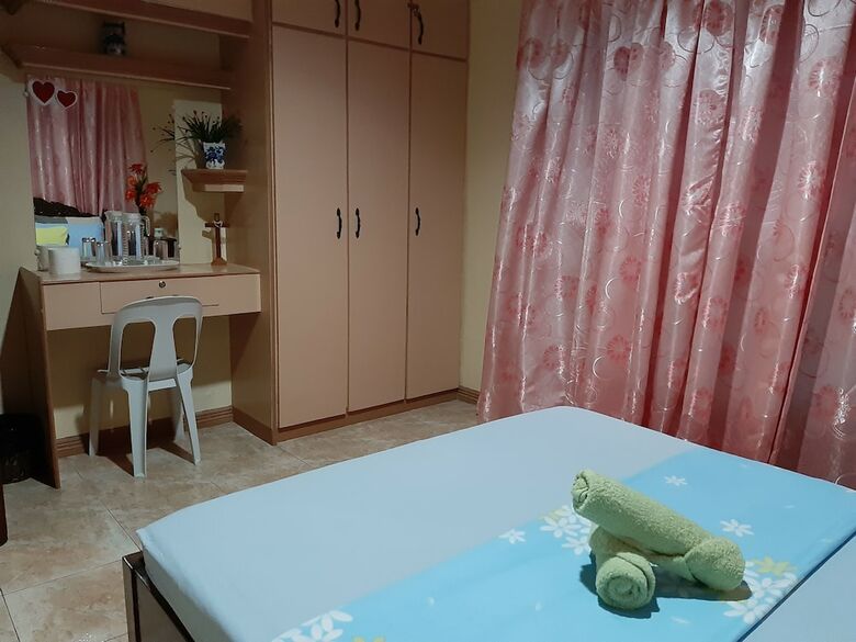 Hotel Palompon Orange Villa