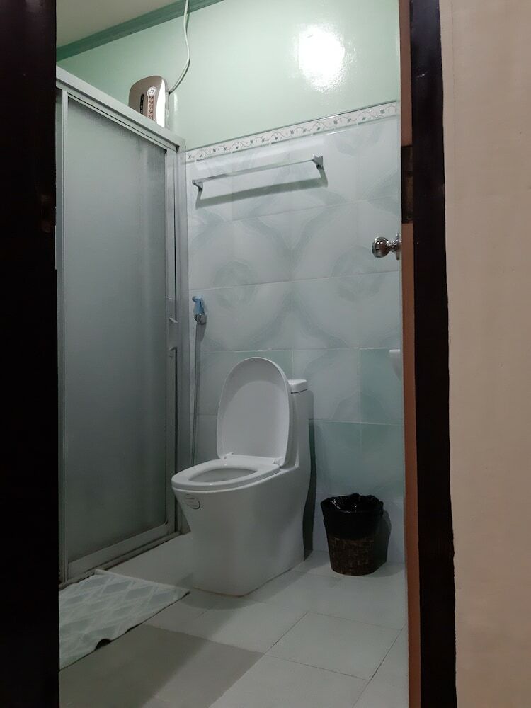Hotel Palompon Orange Villa