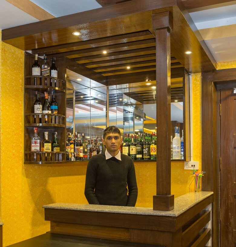 Hotel Yellow Pagoda