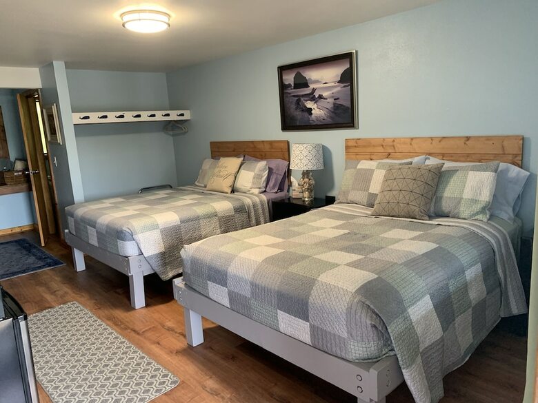 Motel South Jetty Inn