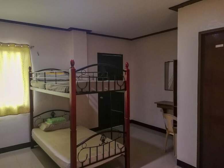 Hotel Roexcin Tourist Inn