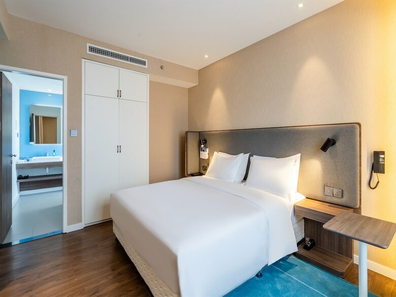 Hotel Holiday Inn Express Litang