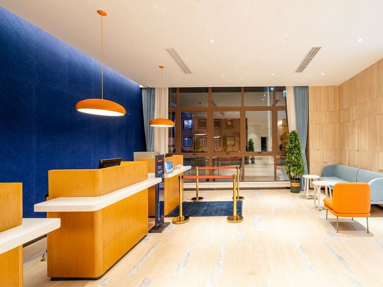 Hotel Holiday Inn Express Litang