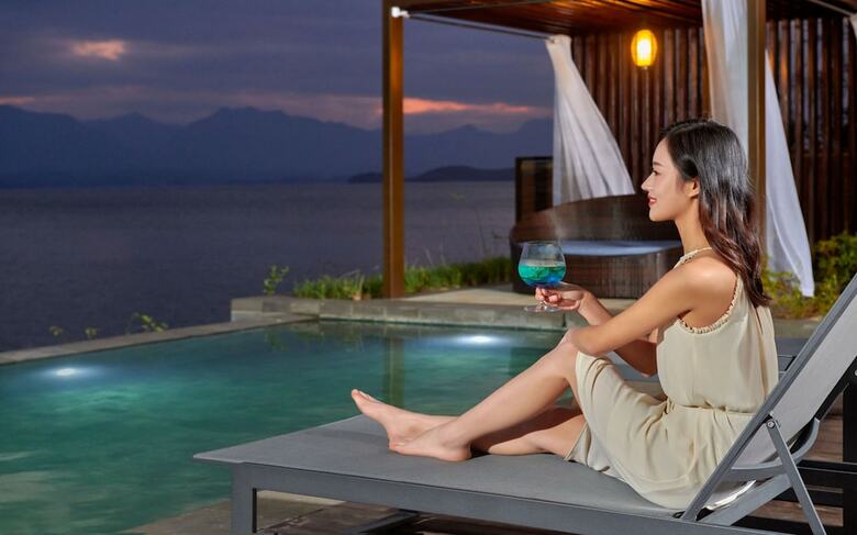 Hotel Lushan West Sea Resort, Curio Collection By Hilton