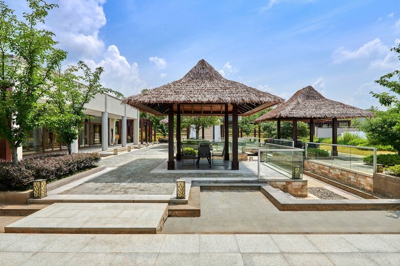 Hotel Lushan West Sea Resort, Curio Collection By Hilton