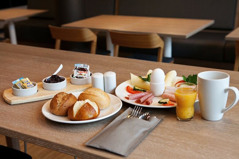 Hotel Holiday Inn Express Darmstadt
