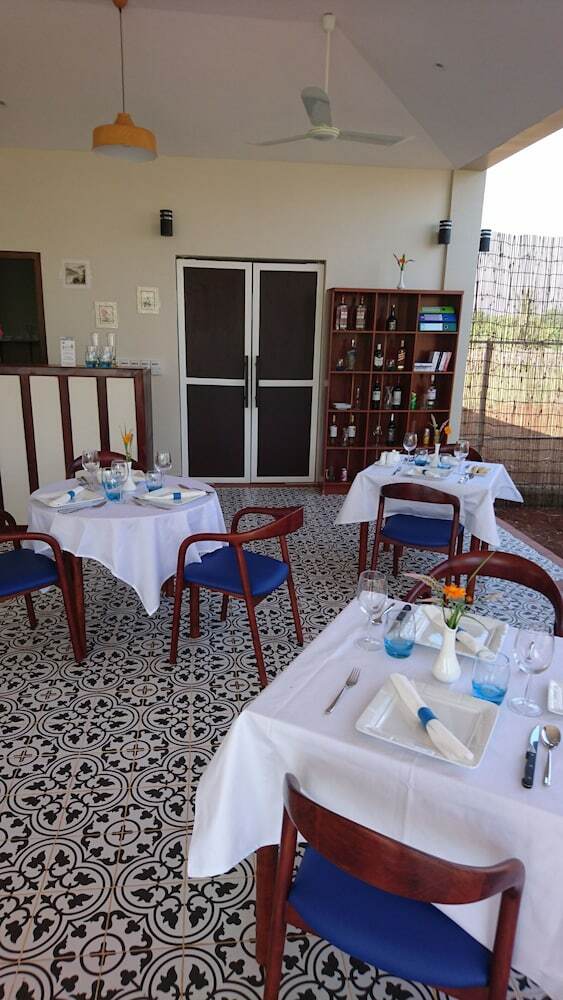 Temples Garden Hotel And Restaurant