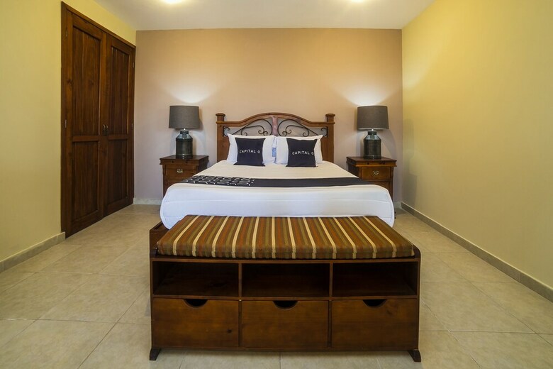Hotel Capital O Xiadani