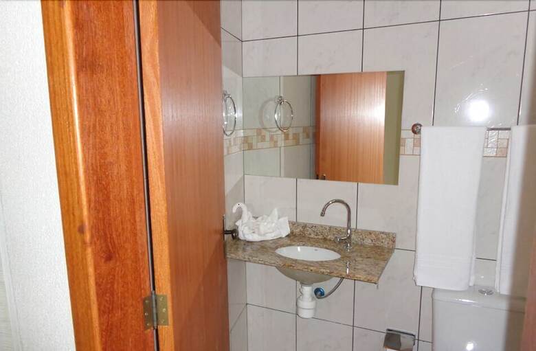Lebanon Praia Hotel