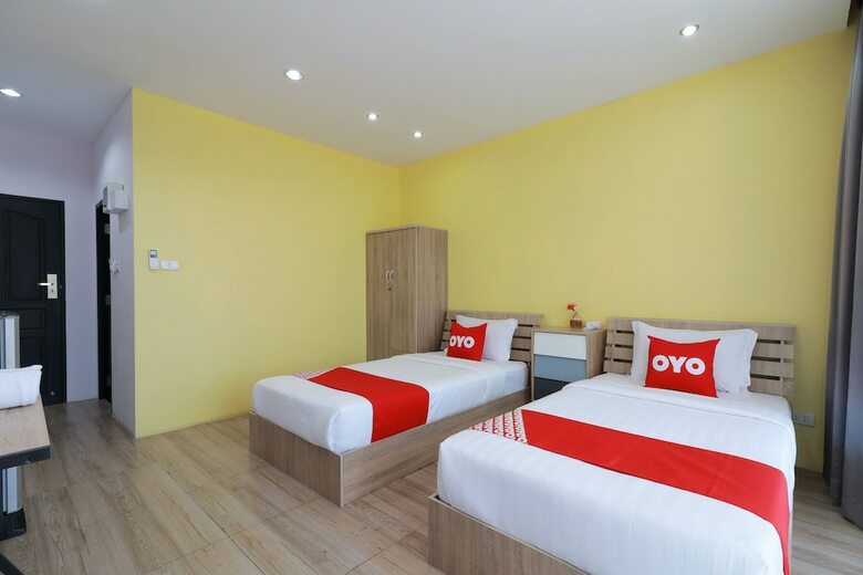Hotel Oyo 611 Stay Young Villa