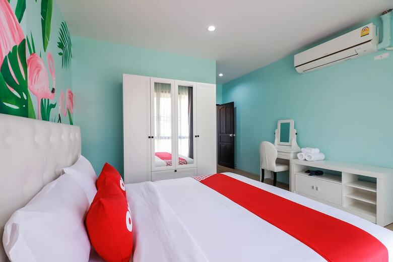 Hotel Oyo 611 Stay Young Villa