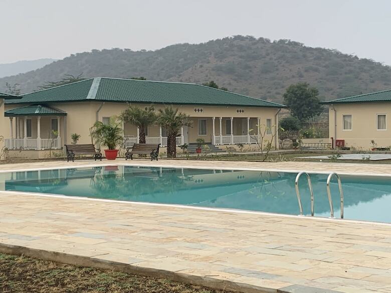 Hotel Sariska Manor