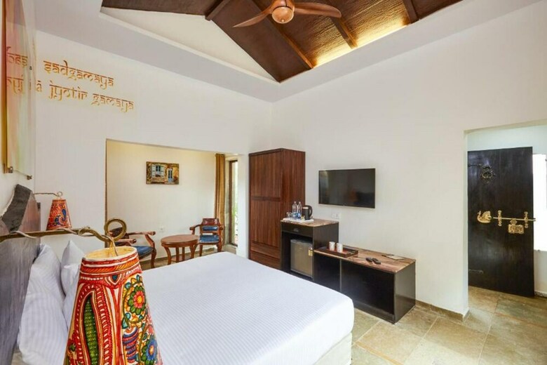 Hotel Serendipity Lakes And Resorts