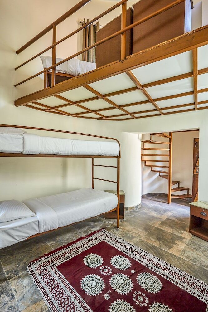 Hotel Serendipity Lakes And Resorts