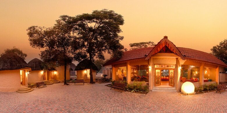 Hotel Serendipity Lakes And Resorts