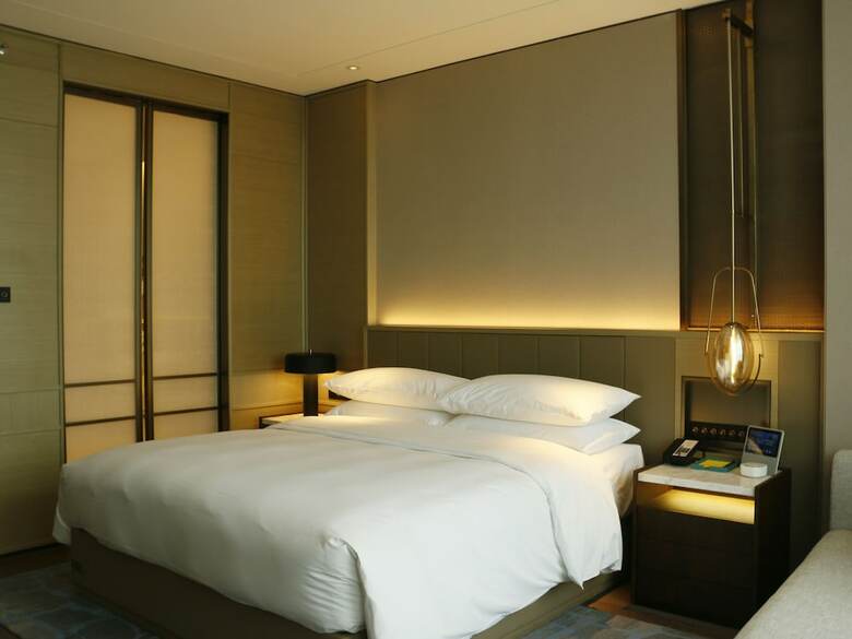 Midea Shunde Tribute Portfolio Hotel