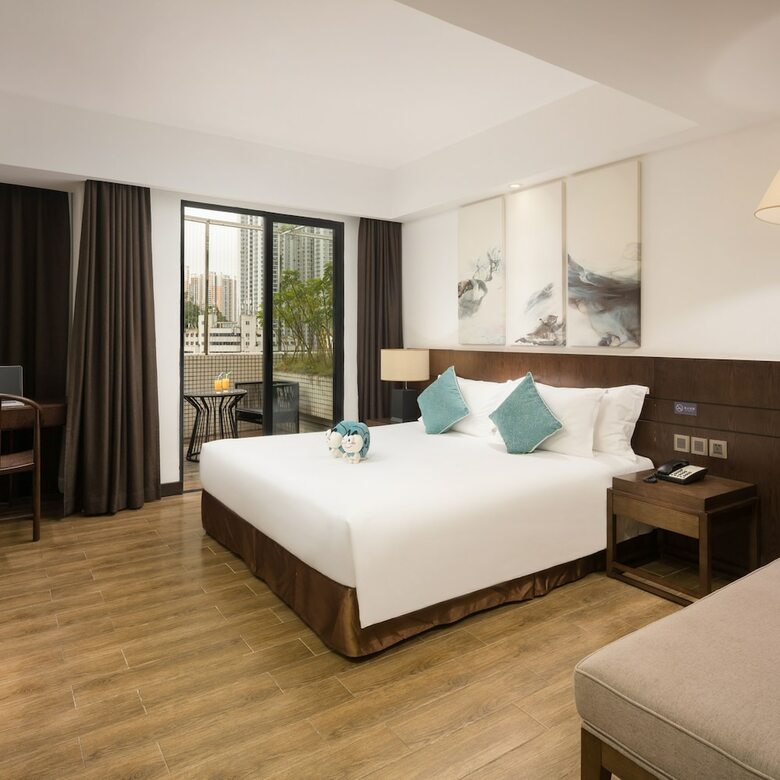 Huali Hotel