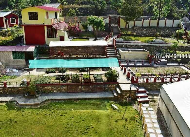 Hotel Hanumanti River View Resort