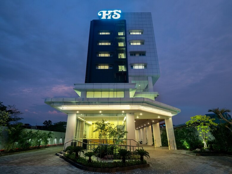 Hotel Santika Pasir Koja