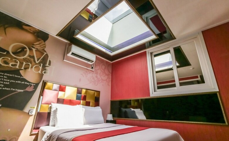 Hotel Sky Opening Motel