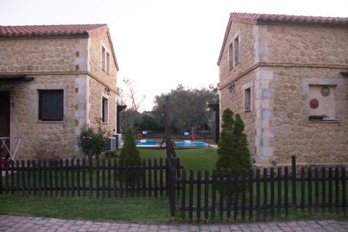 5 Stars Villas