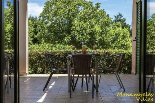 Apartamento Monambeles Villas