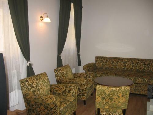 Hostal Mater Salvatoris House