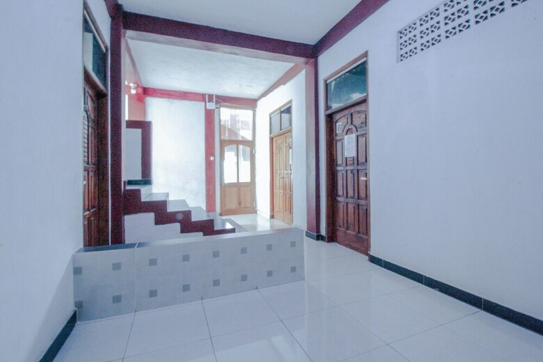 Hostal Spot On 2226 Nurmega Jaya