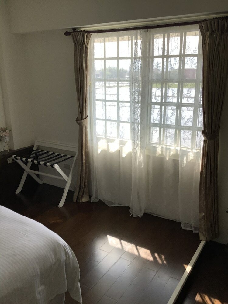 Leisure Pavilion House B&B