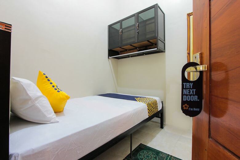 Hostal Spot On 2210 Hifana Residence