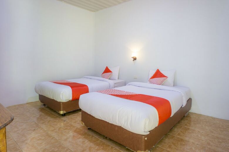 Hotel Oyo 2186 Tongging Beach