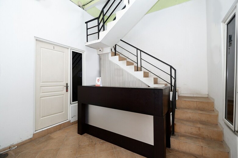 Hotel Oyo 2206 Penthouse