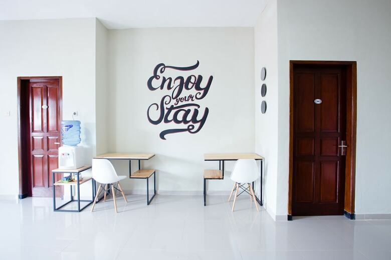 Hostal Oyo 2409 Safara Guesthouse Syariah