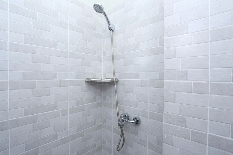 Hostal Oyo 2409 Safara Guesthouse Syariah