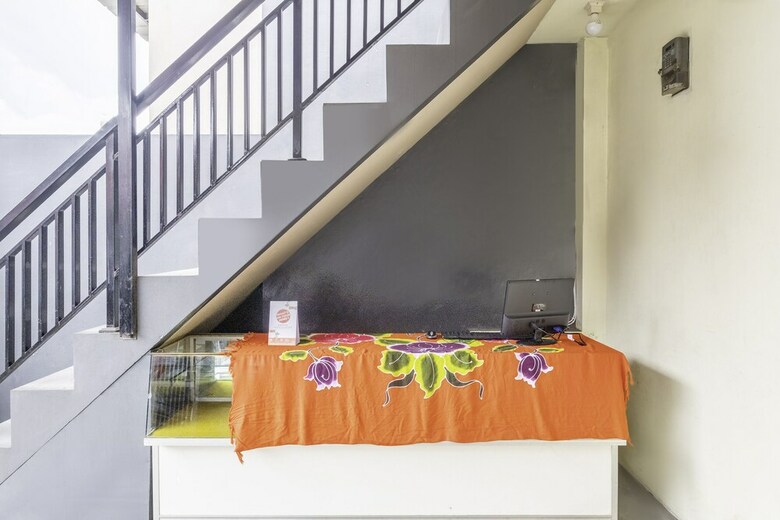 Hotel Oyo 2381 Nabila Residence Syariah