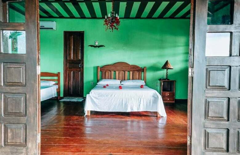 Hotel Amazon Resort Island