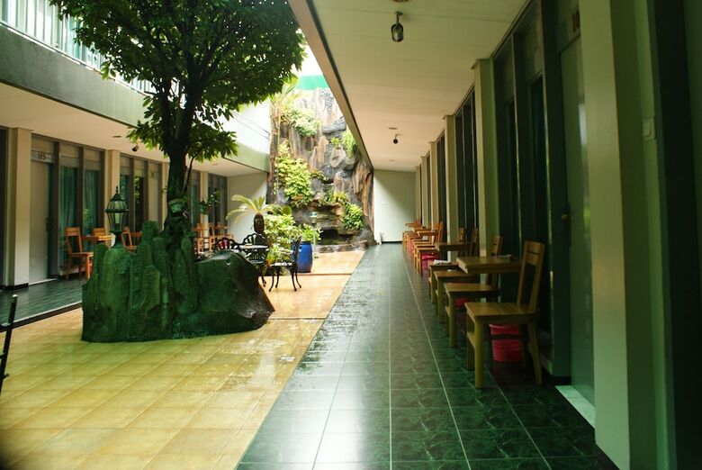 Bed & Breakfast Hotel Trio