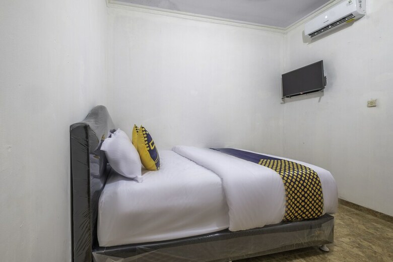 Hostal Spot On 2412 Mandala Residence